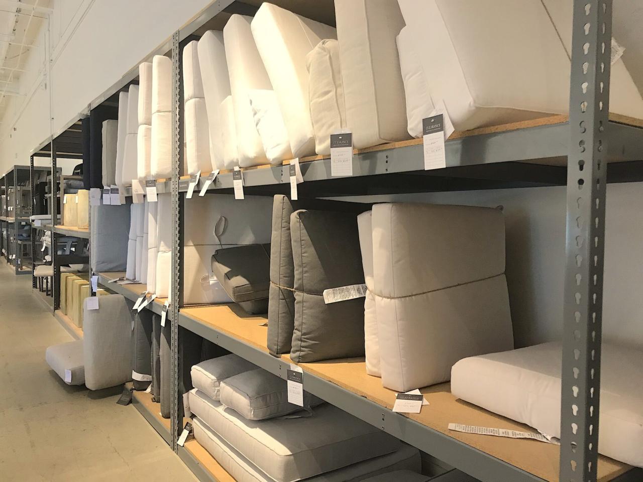 Restoration Hardware Outlet: Vacaville, CA - That Outlet Girl